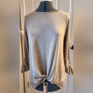 Thyme+Honey camel knit top. M